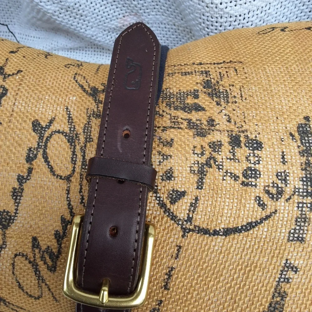 Vineyard Vines Lighthouse belt 30 NWOT